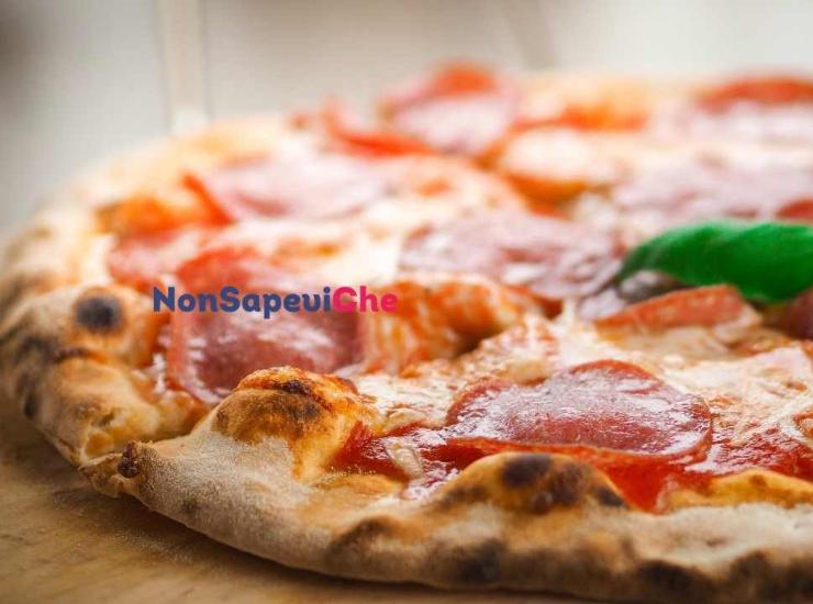 Dieta e pizza, la puoi mangiare solo se mangi queste però 21072022 Nonsapeviche