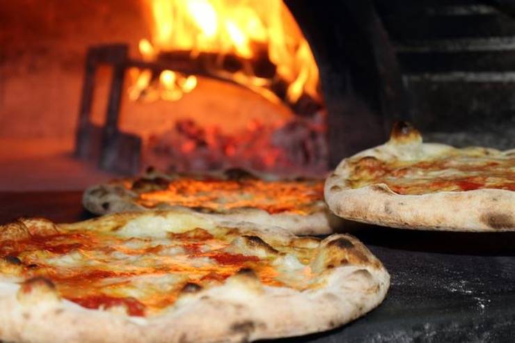 Lo scandalo della Pizza di Briatore non sussiste, ecco le pizze più care al mondo 20220706 nonsapeviche.com