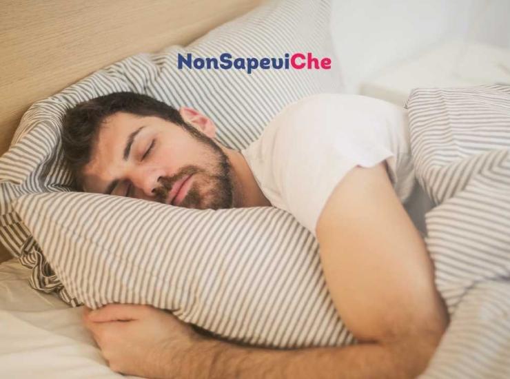 Lo stress influenza il sonno: ecco cosa sapere per dormire meglio 08072022 Nonsapeviche