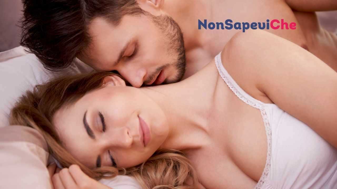 Sesso quante volte va fatto per vivere a meglio la coppia, dipende dall'amore?