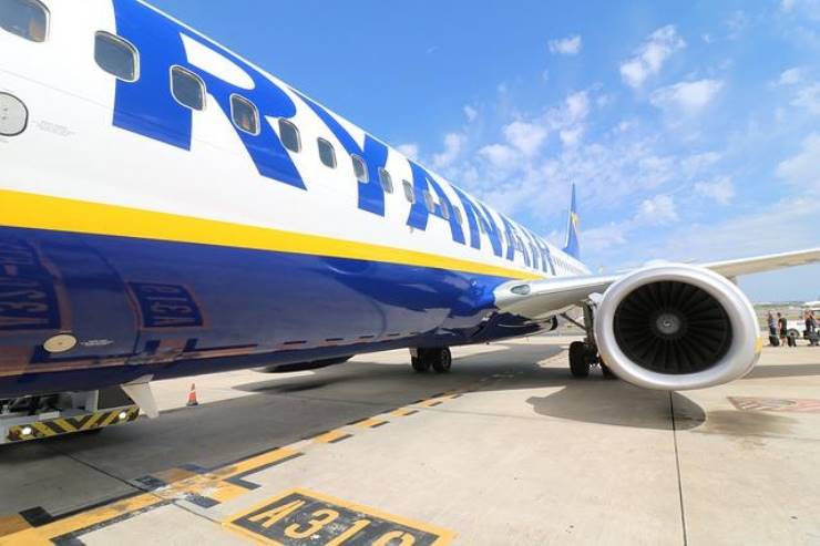 Ryanair addio voli in offerta, ecco cosa è cambiato dopo la guerra