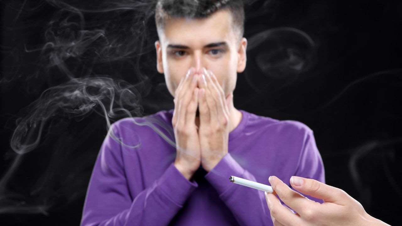 Fumo passivo: scoperta incredibile bisogna stare attentissimi ai luoghi in cui fumate
